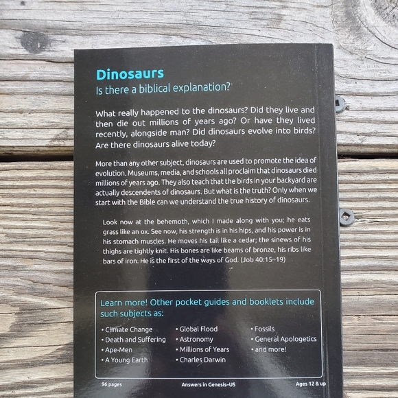 📚 A Pocket Guide To Dinosaurs - Picture 3 of 3